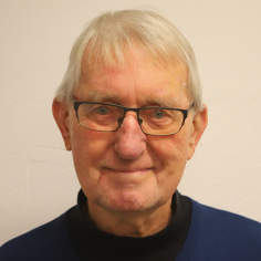 Peter V&ouml;r&ouml;s